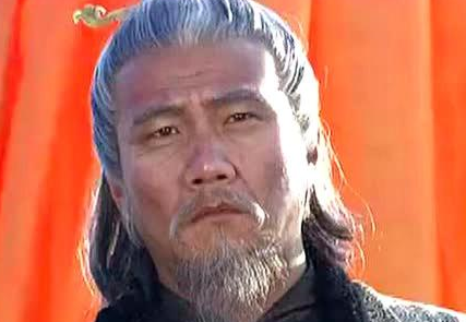 郭德成和朱元璋喝酒，喝醉后说错话回家立马剃光头