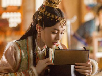 《燕云台》窦骁人设怎么样？唐嫣古装造型甜美可爱