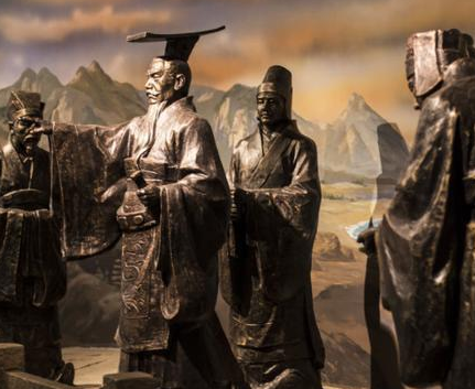 秦始皇巡游之时就突然暴毙 秦始皇的死因是什么