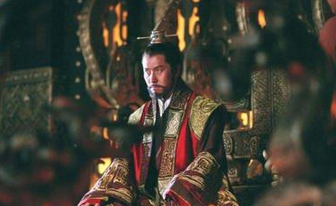 夫差为何不斩草除根杀掉勾践呢？他不怕留下祸患嘛？
