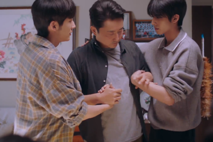 《以家人之名》涂松岩演技精湛，剧情接踵而至，直扎观众内心