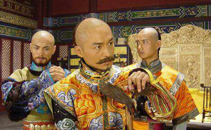 努尔哈赤的历史评价：深谋远略，用兵如神，因此号为明汗