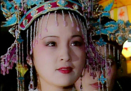 贾元春：古典小说《红楼梦》中人物，金陵十二钗之一