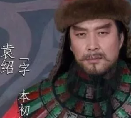 袁绍当初对刘备那么的好 刘备为什么还要离开袁绍
