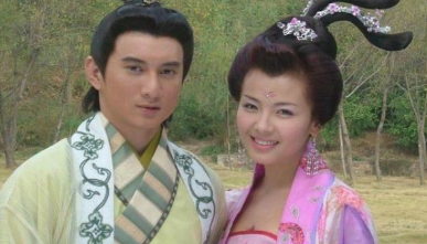 亡国后李煜写下一首词，开篇就是千古名句
