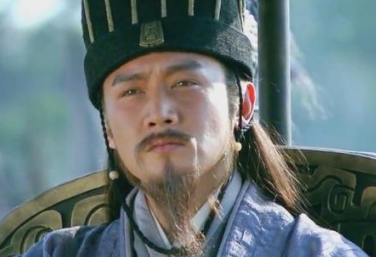 诸葛亮向天借命，为什么魏延踢到七星灯他反而笑了？