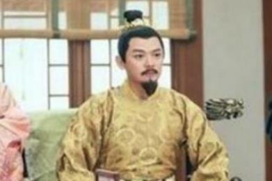 李宸妃：本来是皇后身边的宫女，后生下一国之君