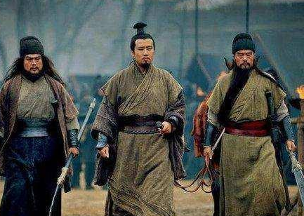 刘备作为一个卖草鞋的穷人 刘备是怎么维持军队开支的