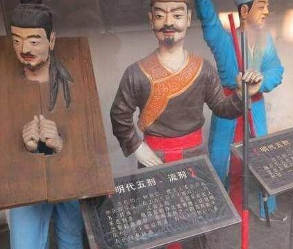 古代押送女犯人来回几千里的 这种苦差事衙役为什么要抢着做