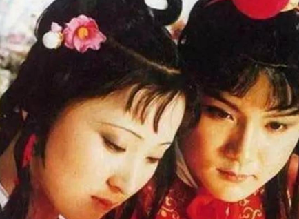 贾府中伺候的下人就有上千人 贾府是怎么养活这些人的