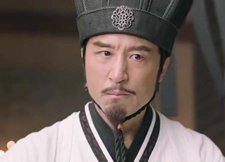 姜维：唯一打败赵云的大将，后来被诸葛亮看重