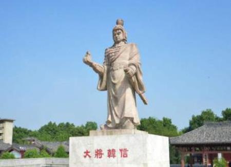 韩信没成名之前的生活有多穷困潦倒？受过胯下之辱还有呢？