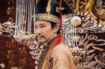 安史之乱后李亨不经玄宗同意就登基，为什么李亨能登基成功？