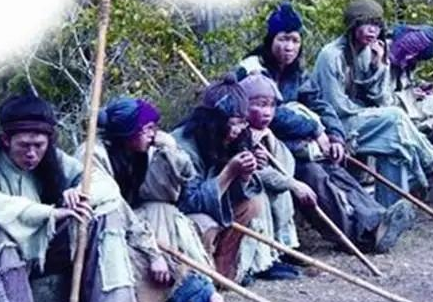 古人是怎么解决光棍问题的 其中有一种方法就是官媒