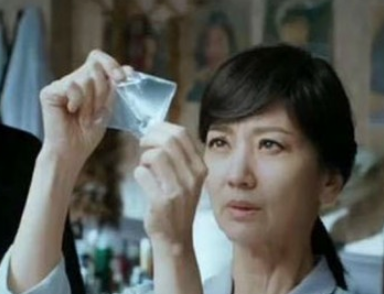 《不完美的她》林绪之被继父李泽侵犯了吗？