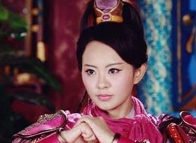 平阳公主为什么会被称为巾帼英雄？她跟李渊是什么关系