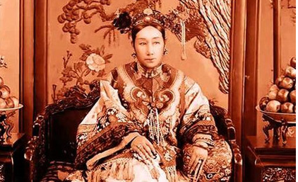 慈禧的一天是怎样的？慈禧需要学习哪些东西？