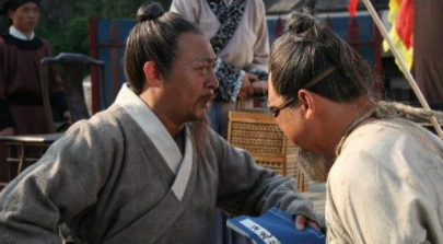 明知道裕王会上位，严嵩为何还站在裕王爷的对立面？