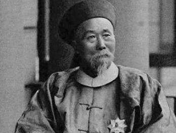 李鸿章为什么不扶持光绪？看着慈禧做荒唐事