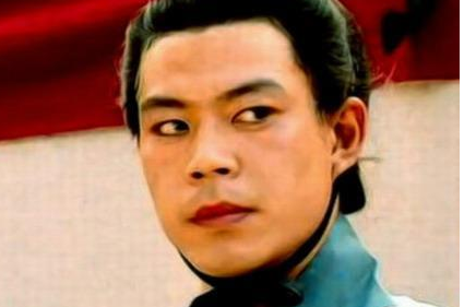 刘备客居荆州时发生了什么？他为何收刘封为养子？