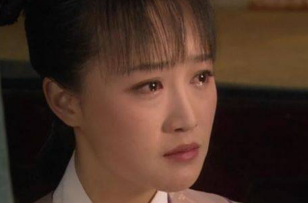 郭络罗氏为什么会在雍正登基之后被除去名分？