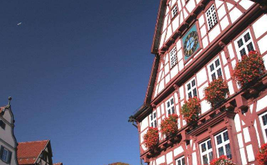 德国人爱喝酒为什么车祸率很低？因为有着 严苛的制度规范