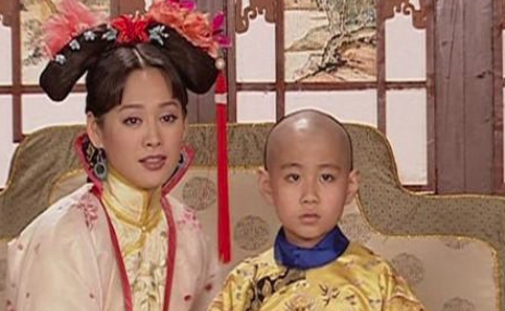 为什么孝庄太后死后迟迟没下葬？