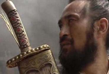 古代防身可以在家中藏把刀 为什么就是不能藏甲胄呢