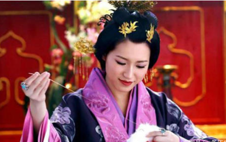 郭圣通被废后，为什么没有被打入冷宫？