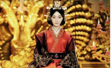 她的筹谋成人达己，为大汉带来两大名将改变西汉历史！