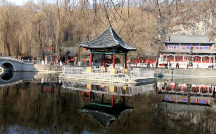 本溪湖：中国最小的湖，其水面不到15平方米