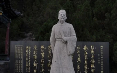 李商隐一首妇孺皆知的诗，一目了然含义深刻