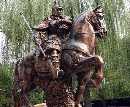 公孙瓒相比刘备要强得多 赵子龙为什么还投奔刘备