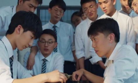 《棋魂》真人版和动漫版的剧情有哪些不同？