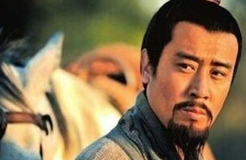 水镜先生为何说诸葛亮虽遇明主但没遇上对的时间呢？