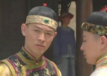 雍正帝为什么不喜欢弘时？是因为弘历吗？