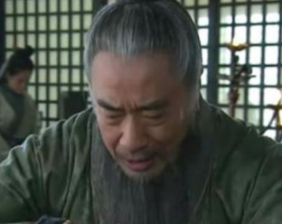 对于孙权而言，为什么要拒绝托孤大臣张昭担任东吴的宰相呢？