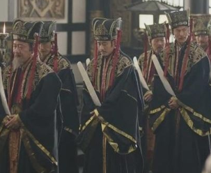 司马懿发动政变时，为什么曹魏的老臣们会站在他这边？