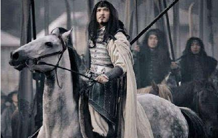 马超当初那么的厉害 到了刘备手里为何一点作为都没有