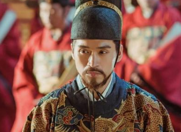 明朝奸臣严嵩是什么下场？扰乱朝政二十年，死后无人前去吊唁