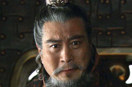 号称四世三公的袁氏家族是怎么衰落的？为何说与袁绍有关？