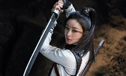 《有翡》周翡的镯子有什么秘密？周翡身世介绍