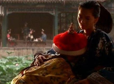 古代大户人家为什么要请乳娘 难道说自己的不亲自喂养孩子吗