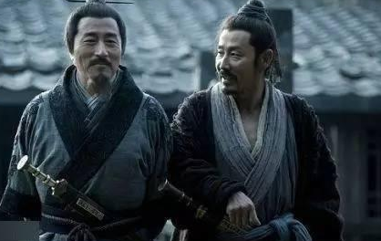 刘邦在打仗而萧何却在开庆典 萧何为什么会引来杀身之祸