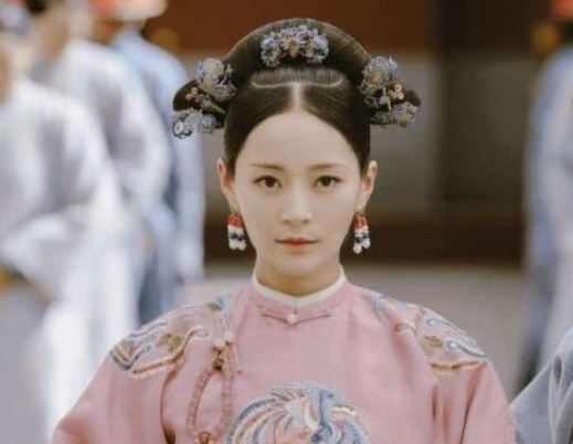 纯惠皇贵妃苏氏：历史上的夏雨荷，嫁给乾隆后结局如何？
