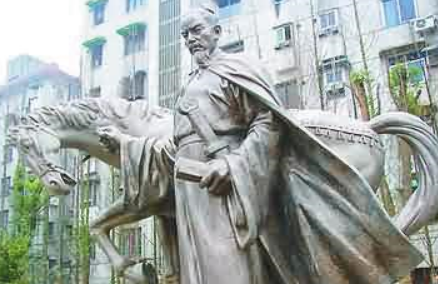 七品县令花银子买下丞相的小妾，半个月后升官了