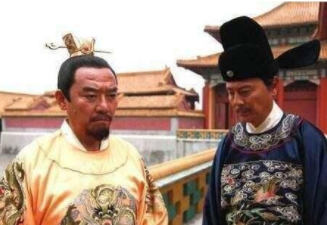 为什么历史上的布衣天子喜欢屠杀功臣？平民出身和贵族出身有什么差异？