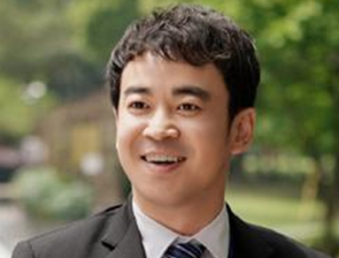《安家》小楼喜欢谁？他最后和安丽丽在一起了吗？