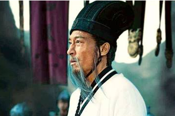 魏延与陈式中埋伏而兵败，诸葛亮为什仫只杀陈式？