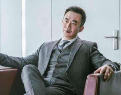 《燃烧》许广义是谁？许广义是谁杀的？
